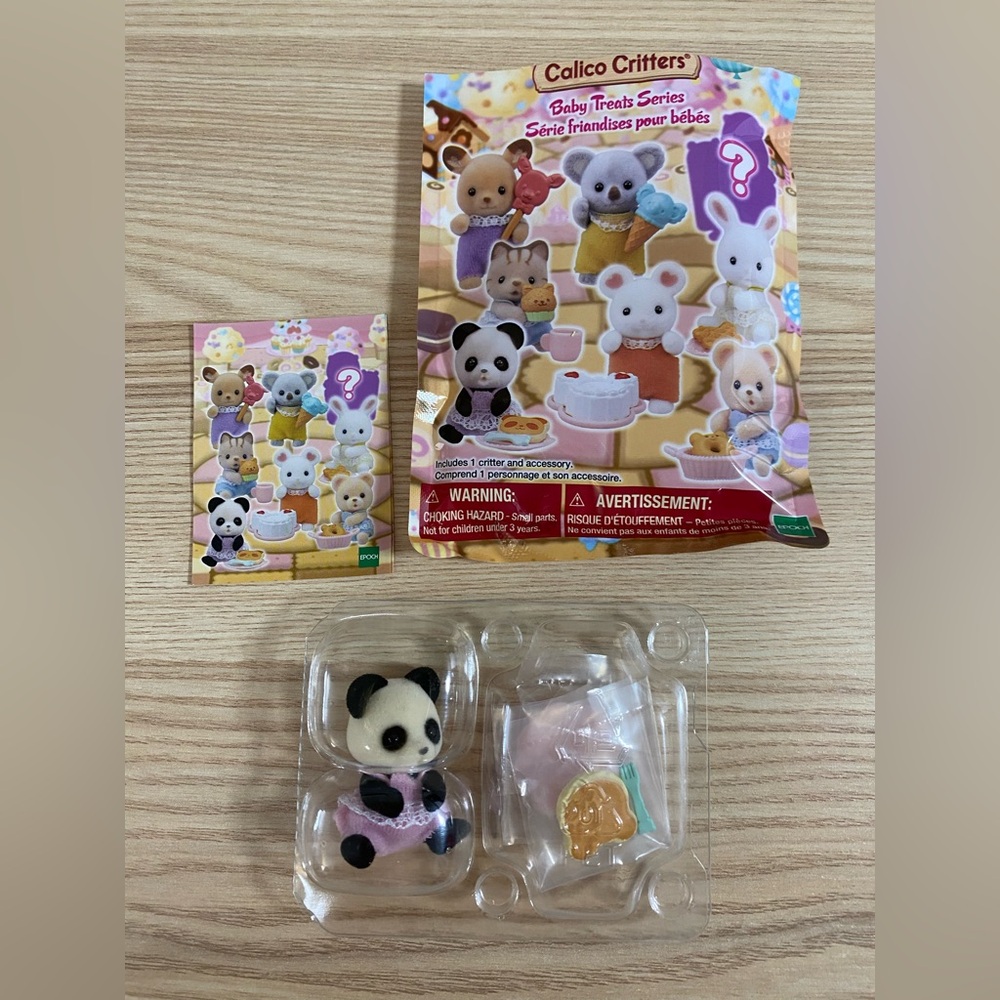 Calico Critters® Baby Treats Series Blind Bag